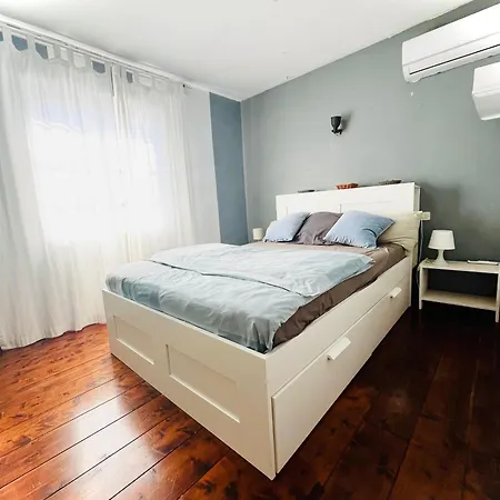 Problueidc Habitación en casa particular Fuengirola