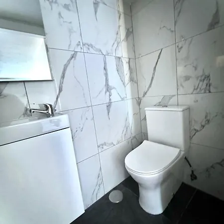 Problueidc Habitación en casa particular Fuengirola